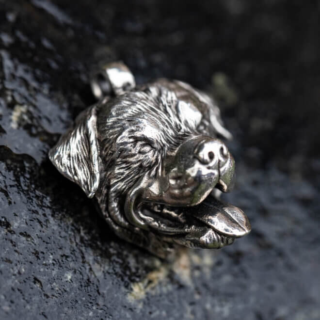 Silver Rottweiler head pendant. Dog jewellery and Rottweiler accessories